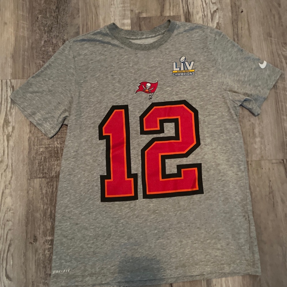 SIZE M | MENS | Nike Tom Brady Tampa Bay Buccaneers Super Bowl LV  T-Shirt